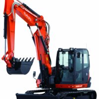 Ein Studiobild des Minibaggers KUBOTA KX080-4α2