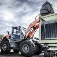 Ein Bild des Radladers WEYCOR AR 660 im Einsatz