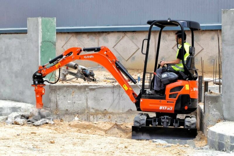 Ein Bild des Minibaggers KUBOTA U17-3α/U17-3α HI im Einsatz