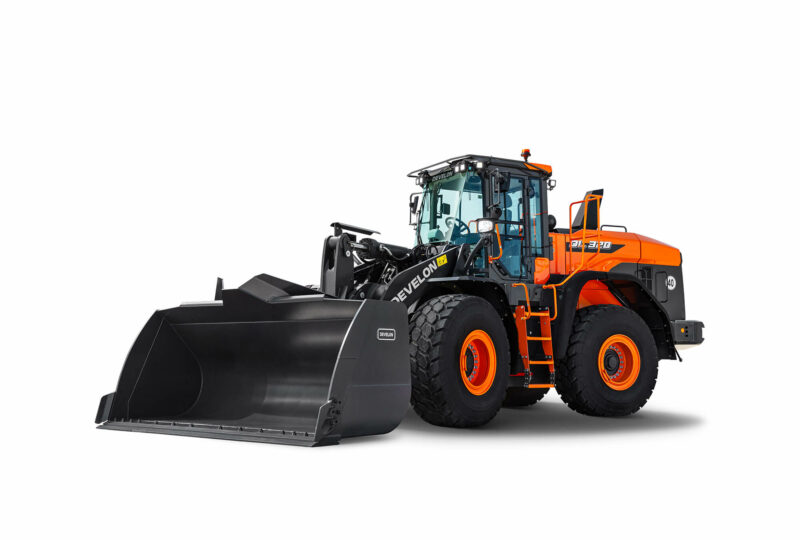 Ein Studiobild des Radladers DEVELON DL320-7